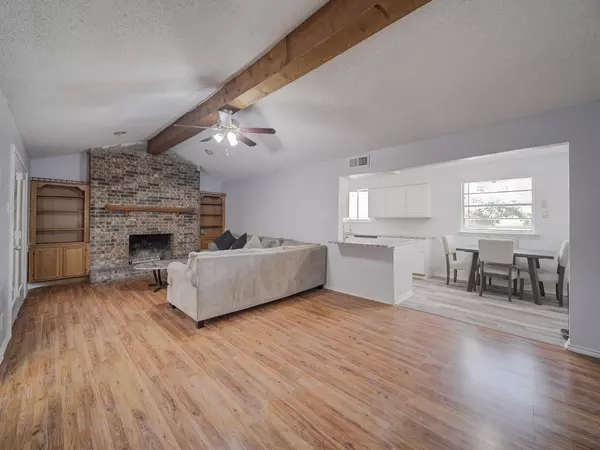 Coliving in Wolf Creek - Sw Dallas, Dallas