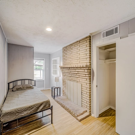 Coliving in Oak Cliff - Sw Dallas, Dallas