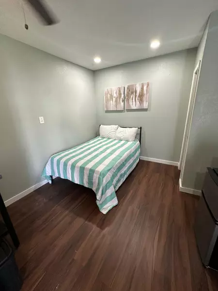 Coliving in Cedar Crest - Se Dallas, Dallas