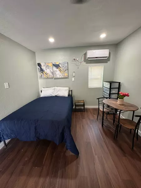 Coliving in Cedar Crest - Se Dallas, Dallas
