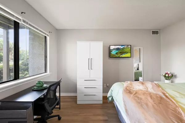 Coliving in Hogan - Southside, Jacksonville