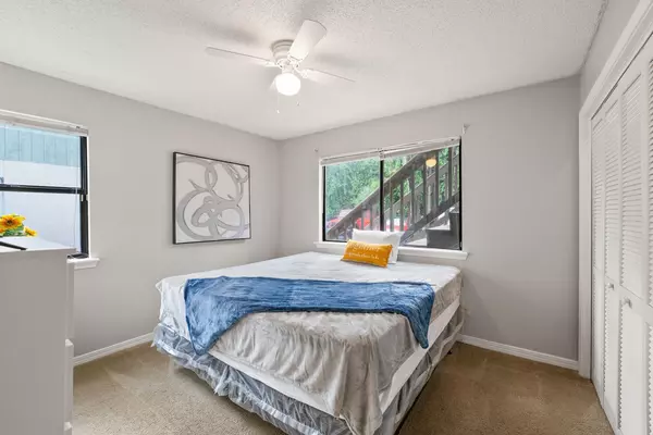 Coliving in Hogan - Southside, Jacksonville
