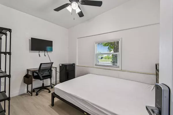 Coliving in Kenwood - Clearwater-St. Petersburg, Tampa