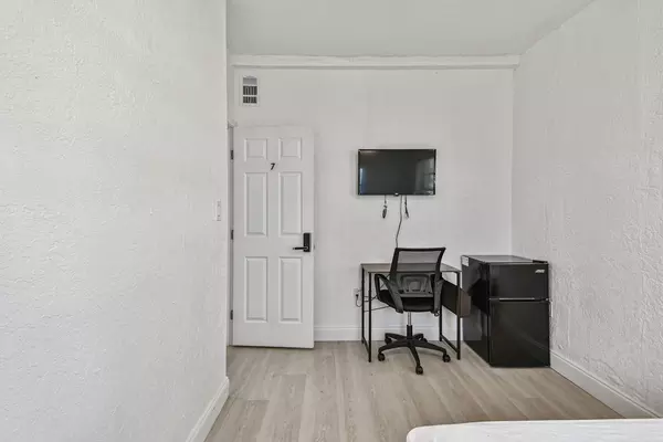 Coliving in Kenwood - Clearwater-St. Petersburg, Tampa