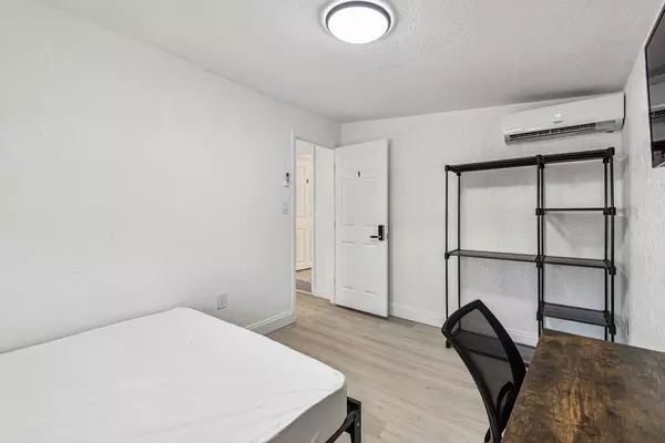 Coliving in Kenwood - Clearwater-St. Petersburg, Tampa