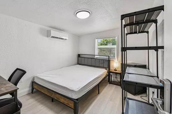 Coliving in Kenwood - Clearwater-St. Petersburg, Tampa