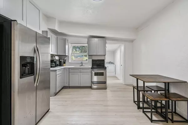 Coliving in Kenwood - Clearwater-St. Petersburg, Tampa