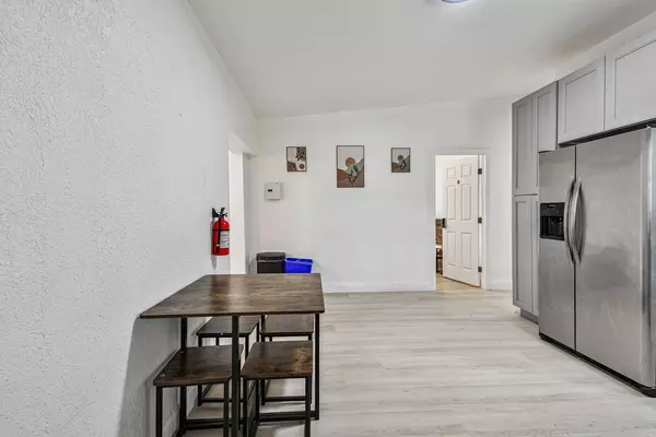 Coliving in Kenwood - Clearwater-St. Petersburg, Tampa