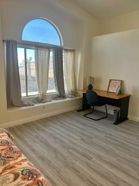 Coliving in Gilbert - SE Valley, Phoenix