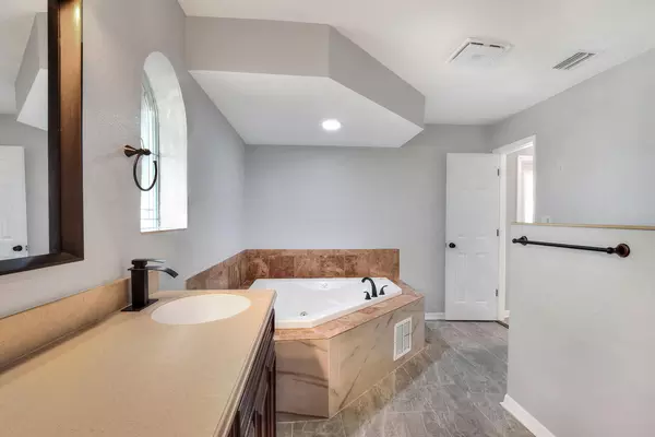 Coliving in Plant City - East Tampa, Tampa