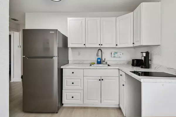 Coliving in Kenwood - Clearwater-St. Petersburg, Tampa