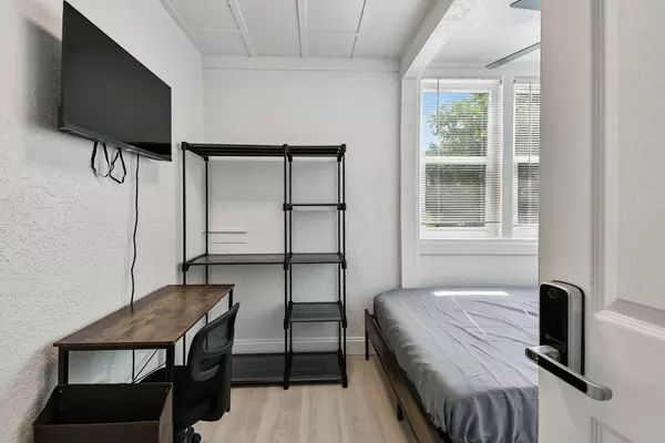 Coliving in Kenwood - Clearwater-St. Petersburg, Tampa