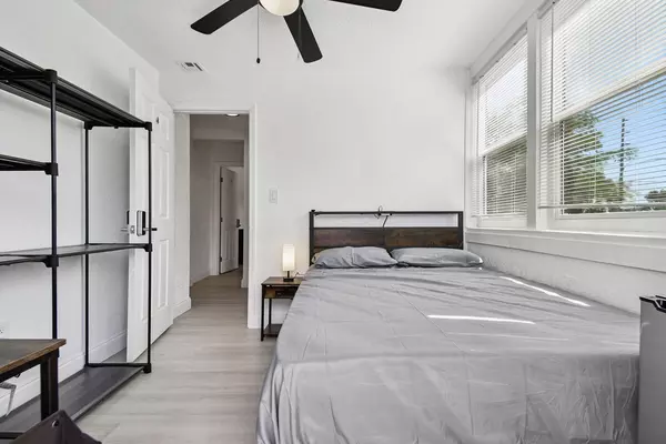 Coliving in Kenwood - Clearwater-St. Petersburg, Tampa