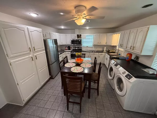 Coliving in League City - Se Houston, Houston