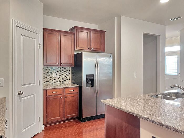 Coliving in Apex - Outer Triangle, Raleigh