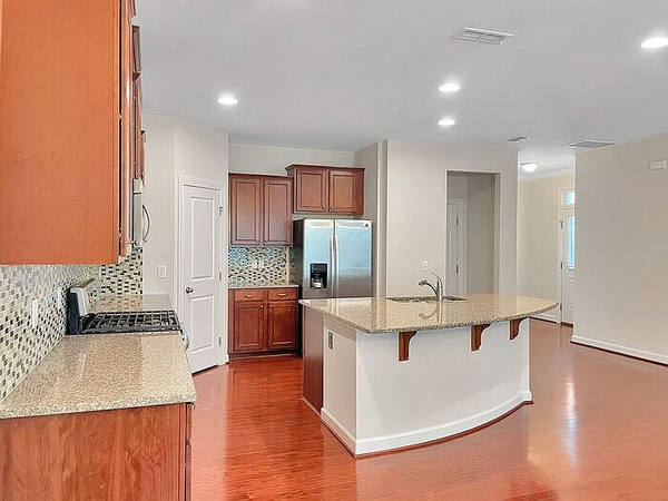Coliving in Apex - Outer Triangle, Raleigh
