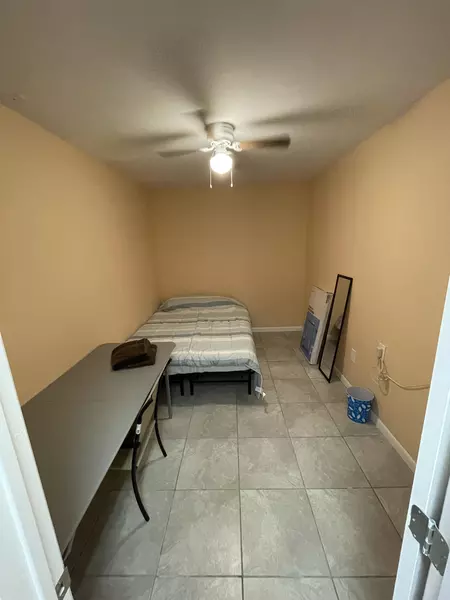 Coliving in Sharpstown - Sw Houston, Houston