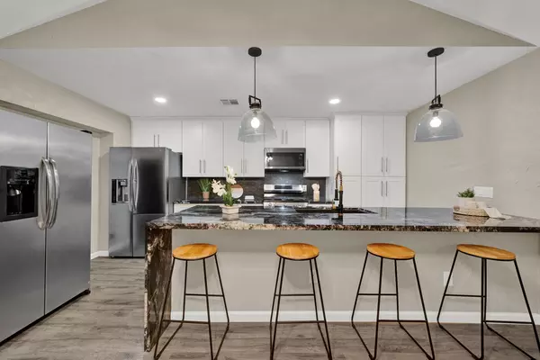 Coliving in Central Southwest - Sw Houston, Houston