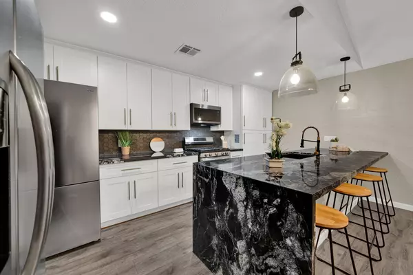 Coliving in Central Southwest - Sw Houston, Houston