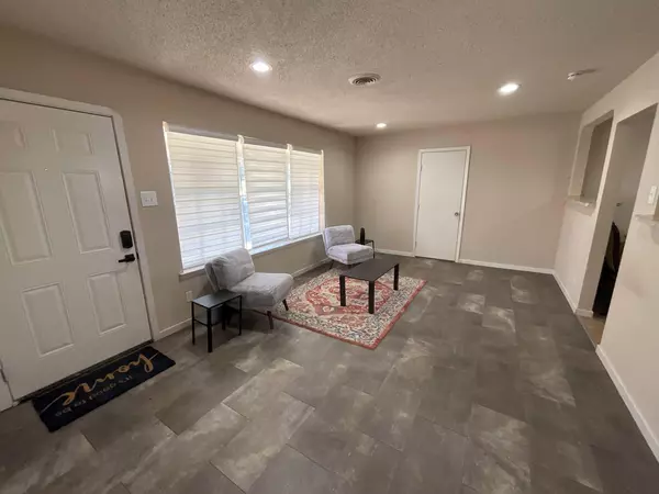 Coliving in Wolf Creek - Sw Dallas, Dallas