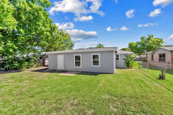 4 bedrooms apartment for rent in Haltom City - Forth Worth, Dallas