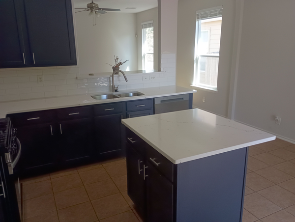 Coliving in Far West Side - West SATX, San Antonio