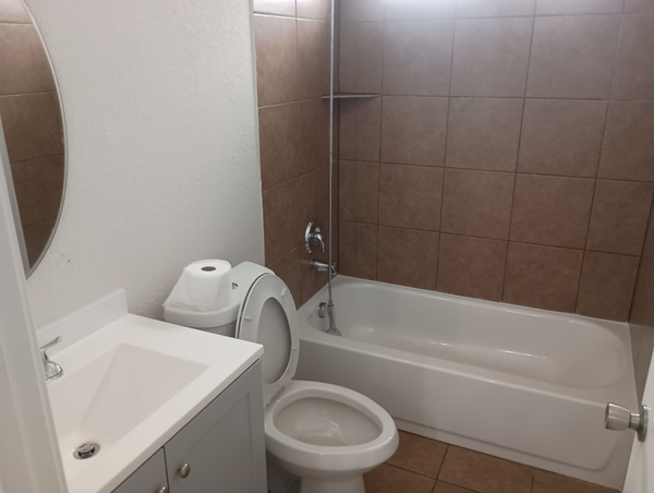 Coliving in Far West Side - West SATX, San Antonio