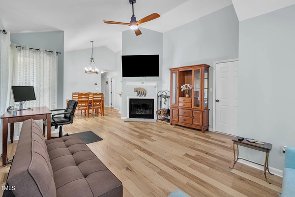 Coliving in King Charles - South Raleigh, Raleigh