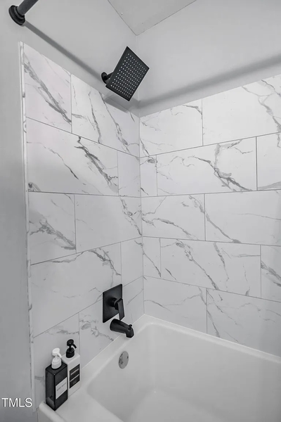 Coliving in King Charles - South Raleigh, Raleigh