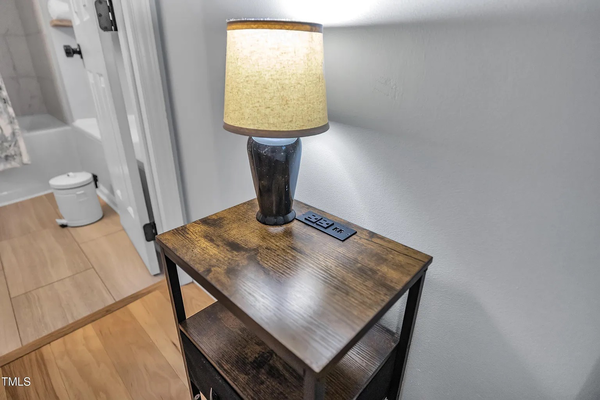 Coliving in King Charles - South Raleigh, Raleigh