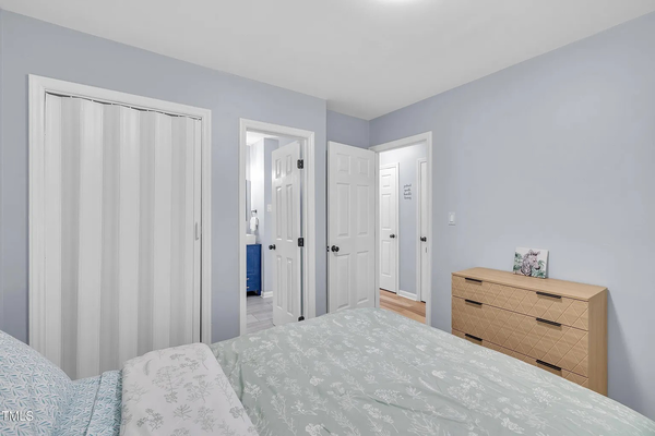Coliving in King Charles - South Raleigh, Raleigh