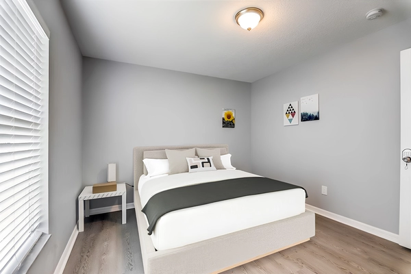 Coliving in Live Oaks Square - East Tampa, Tampa