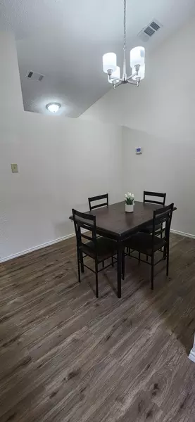Coliving in DeSoto - Sw Dallas, Dallas