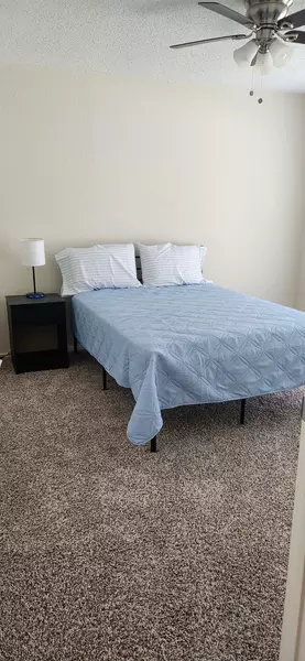 Coliving in DeSoto - Sw Dallas, Dallas