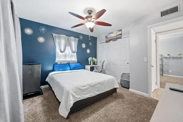 Coliving in Hogan - Southside, Jacksonville