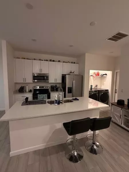 Coliving in Ocala - Outer Orlando, Orlando