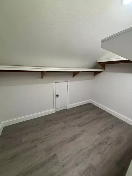 Coliving in Live Oaks Square - East Tampa, Tampa