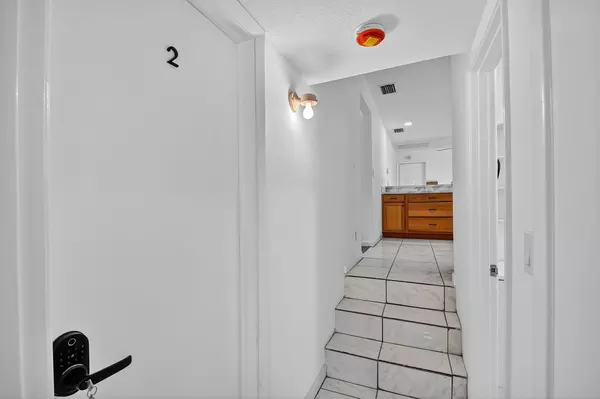 Coliving in West Palm Beach - Palm Beach County, Miami