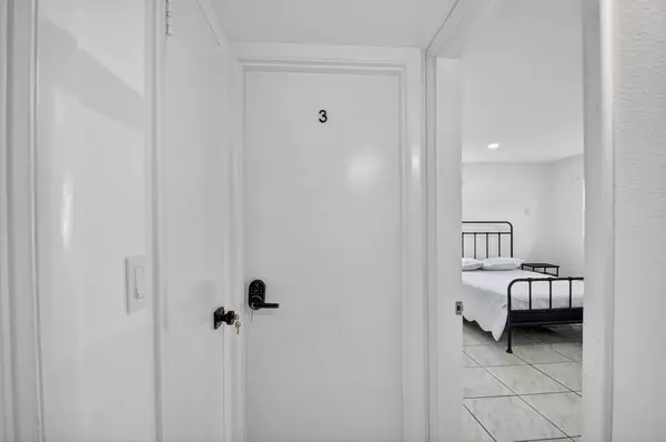 Coliving in West Palm Beach - Palm Beach County, Miami