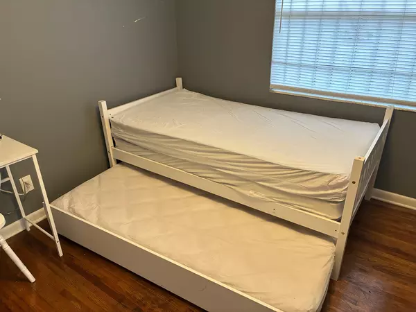 Coliving in Lake Forest - Northside, Jacksonville