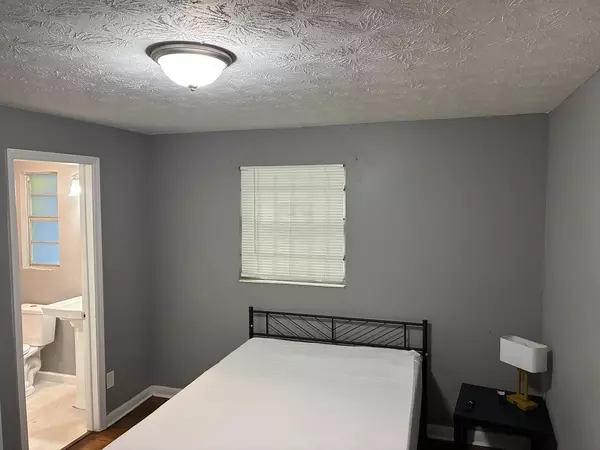 Coliving in Lake Forest - Northside, Jacksonville