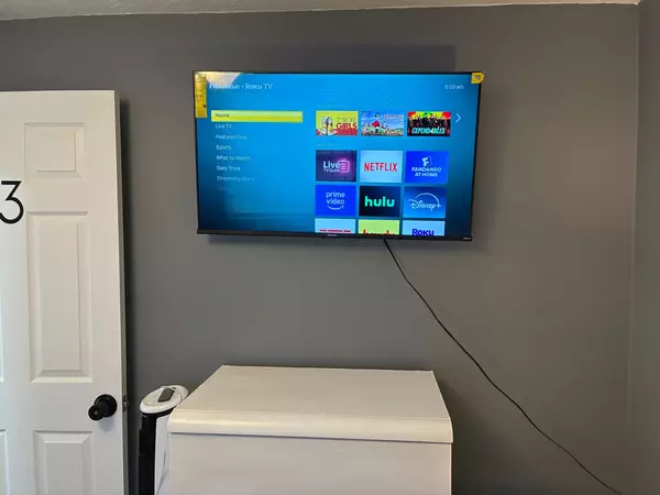 Coliving in Lake Forest - Northside, Jacksonville