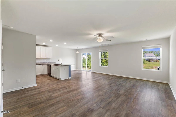 Coliving in Creedmoor - Outer Triangle, Raleigh