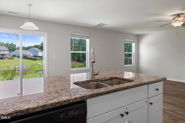 Coliving in Creedmoor - Outer Triangle, Raleigh
