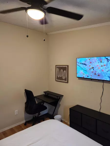 Coliving in West Arlington - Arlington, Dallas