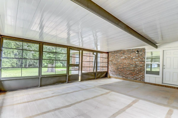 Coliving in Garden City JAX - Northside, Jacksonville