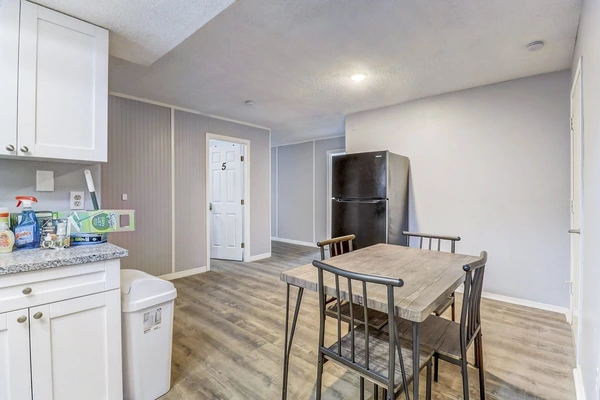 Coliving in Garden City JAX - Northside, Jacksonville