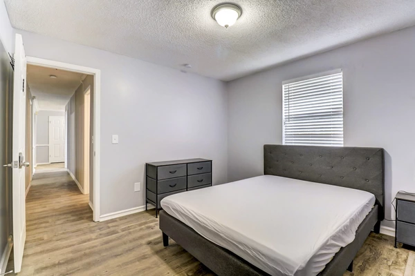 Coliving in Garden City JAX - Northside, Jacksonville