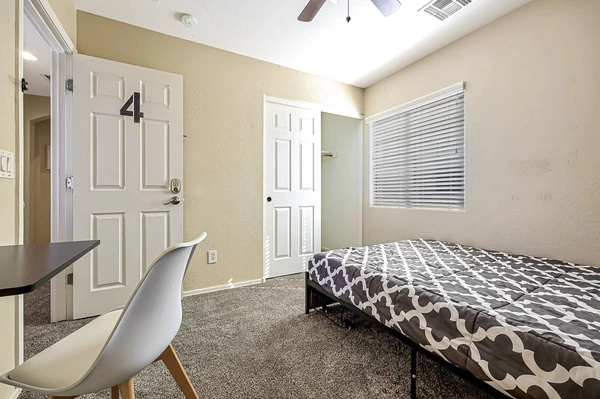 Coliving in Gilbert - SE Valley, Phoenix