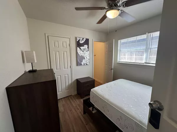 Coliving in West Arlington - Arlington, Dallas